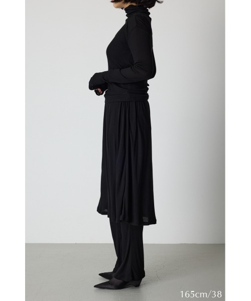 RIM.ARK（リムアーク）の「Fluffy touch rib jersey PT フラフィータッチリブジャージーパンツ（スラックス・レディース・チャコールグレー/ブラック・38/36）」の16枚目の写真