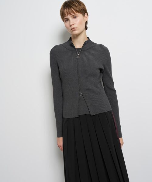 LANVIN en Bleu(ランバンオンブルー)の「ラメジップアップリブニット(ニット/セーター・レディース・グレー/チャコールグレー/ベージュ・38)」の15枚目の写真