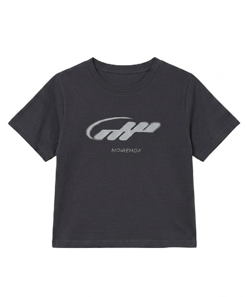 MOIREMOA(モアレモア)の「MM crop tee-charcoal(Tシャツ/カットソー・レディース・チャコール・FREE)」の1枚目の写真