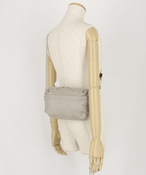 ARCTERYX HELIAD 10 ショルダーバッグ　グレー　未使用 ARC'TERYX（アークテリクス） ショルダーバッグ 販路限定 Heliad