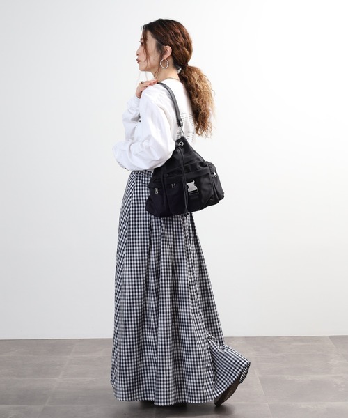 crossi(クロッシー)の「ドローストリング巾着型ナイロンショルダーバッグ(ショルダーバッグ・レディース・ピンク/オリーブ/ブラック/グレー・FREE)」の16枚目の写真