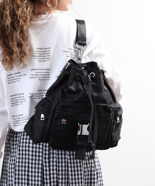 crossi(クロッシー)の「ドローストリング巾着型ナイロンショルダーバッグ(ショルダーバッグ・レディース・ピンク/オリーブ/ブラック/グレー・FREE)」の20枚目の写真