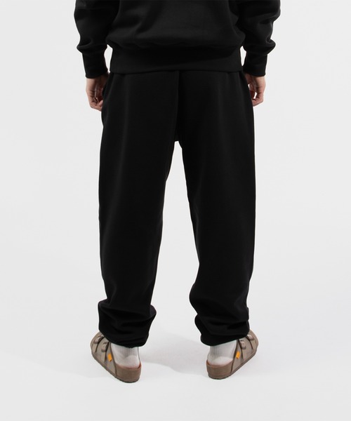 FOG ESSENTIALS(エフオージーエッセンシャルズ)の「ESSENTIALS NBA CLASSIC FIT SWEATPANT エッセンシャルズ(スウェットパンツ・メンズ・ブラック・SMALL/MEDIUM/X-SMALL/X-LARGE/LARGE)」の3枚目の写真