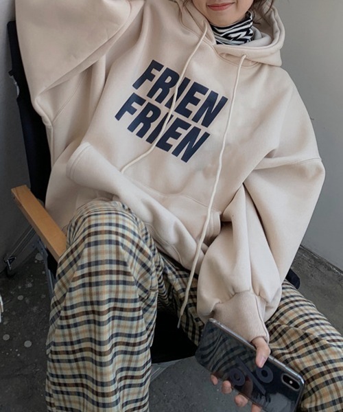 Flugge（フラッジー）の「ロゴプリントパーカー（パーカー・レディース・アイボリー/グレー・LARGE/MEDIUM）」の2枚目の写真