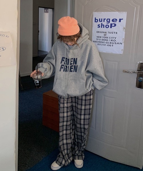 Flugge（フラッジー）の「ロゴプリントパーカー（パーカー・レディース・アイボリー/グレー・LARGE/MEDIUM）」の7枚目の写真