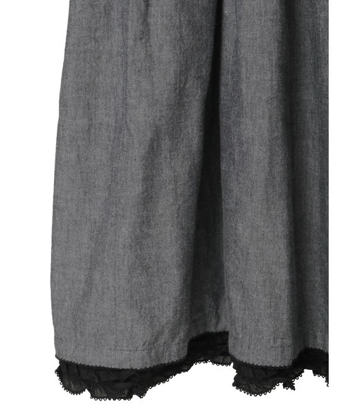 PINK HOUSE（ピンクハウス）の「ローンフリル使いダンガリーワンピース（ワンピース・レディース・ホワイト/ブラック/レッド/カーキ/ピンク/インディゴブルー・フリー）」の13枚目の写真