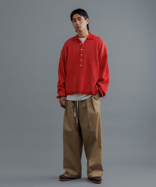 ADAM ET ROPE'（アダムエロペ）の「【WEB限定】2タック ワイドルーズ ドカンパンツ / バリエーション バギーパンツ / チノ / ユニセックス（チノパンツ・メンズ・ベージュ/ブラック・S/L/M）」の16枚目の写真