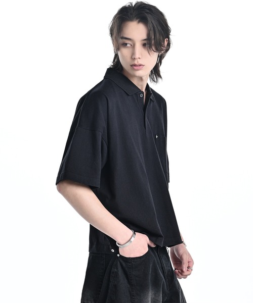 ADRER（アドラー）の「Wide Cropped Cotton Polo / ワイドクロップドコットンポロ（ポロシャツ・メンズ・グレー系1/ブルー系1/グレー系2/ブラック・L/M/S/XS）」の6枚目の写真