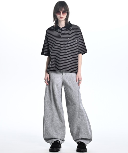 ADRER（アドラー）の「Wide Cropped Cotton Polo / ワイドクロップドコットンポロ（ポロシャツ・メンズ・グレー系1/ブルー系1/グレー系2/ブラック・L/M/S/XS）」の14枚目の写真