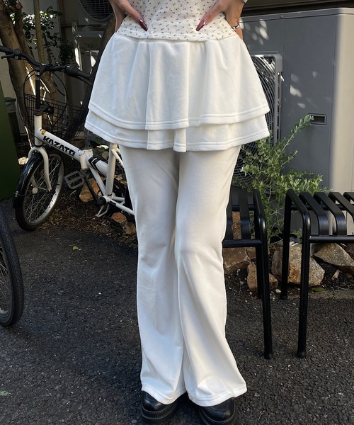 ROGER AND RAW(ロジャーアンドロウ)の「ベロア ティアードスカート レイヤードフレアパンツ(その他パンツ・レディース・グレー/ブラック/ピンク/ホワイト・FREE)」の7枚目の写真
