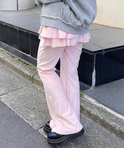 ROGER AND RAW(ロジャーアンドロウ)の「ベロア ティアードスカート レイヤードフレアパンツ(その他パンツ・レディース・グレー/ブラック/ピンク/ホワイト・FREE)」の22枚目の写真