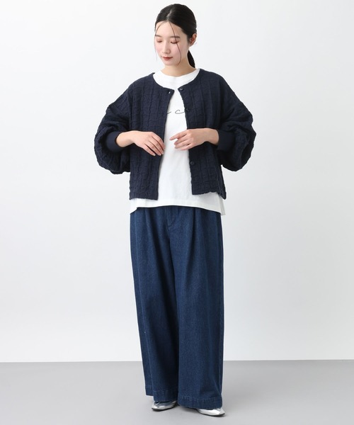 studio CLIP（スタディオクリップ）の「《natural by clip》12ゲージフラワージャガードニットジャケット（ノーカラージャケット・レディース・ベージュ/ネイビー・FREE）」の21枚目の写真