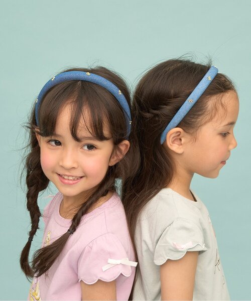 Lycee mine(リセマイン)の「リボンモチーフ付カチューシャ【子供服】【キッズ】【女の子】(カチューシャ・キッズ・ブルー/サックスブルー・F)」の4枚目の写真