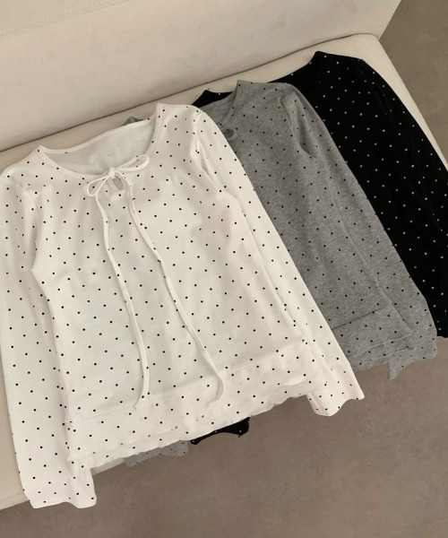 VIVID LADY(ビビッドレディー)の「ドット柄 リボン カットソー ロングT(Tシャツ/カットソー・レディース・ブラック/グレー/ホワイト・FREE)」の11枚目の写真
