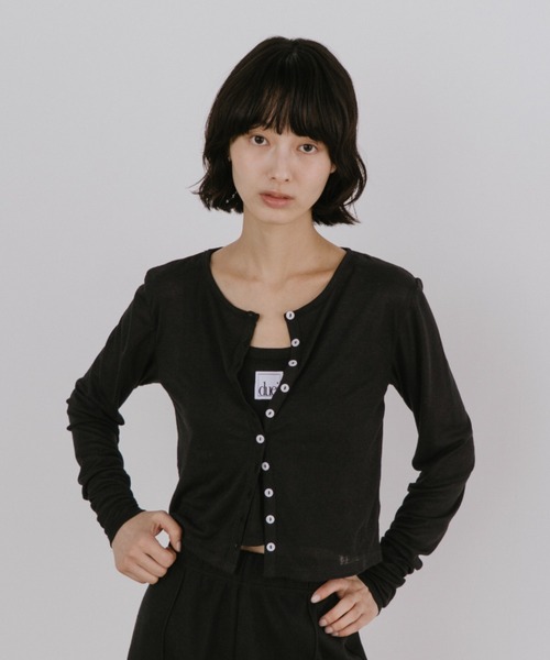 duei（デュイ）の「シアーロングスリーブカーディガン（カーディガン/ボレロ・レディース・グレー/ブラック/ピンク・FREE）」の8枚目の写真