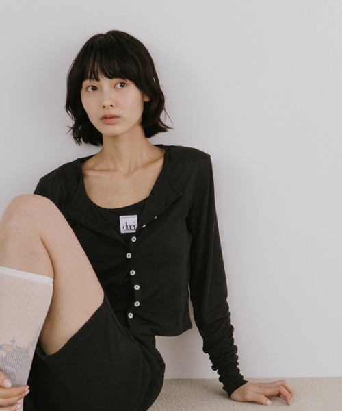 duei（デュイ）の「シアーロングスリーブカーディガン（カーディガン/ボレロ・レディース・グレー/ブラック/ピンク・FREE）」の10枚目の写真