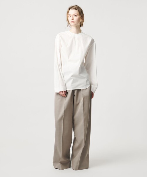 LOEFF（ロエフ）の「＜LOEFF＞フィッシュテイル シャツ（シャツ/ブラウス・レディース・ホワイト/ネイビー・FREE）」の5枚目の写真