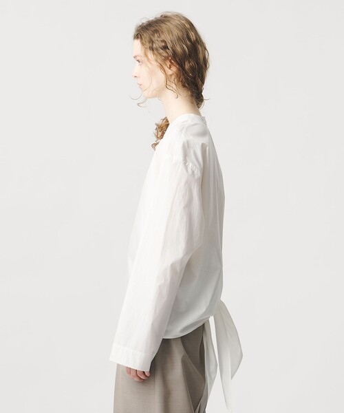 LOEFF（ロエフ）の「＜LOEFF＞フィッシュテイル シャツ（シャツ/ブラウス・レディース・ホワイト/ネイビー・FREE）」の12枚目の写真