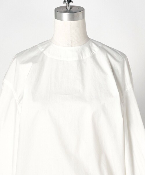 LOEFF（ロエフ）の「＜LOEFF＞フィッシュテイル シャツ（シャツ/ブラウス・レディース・ホワイト/ネイビー・FREE）」の22枚目の写真