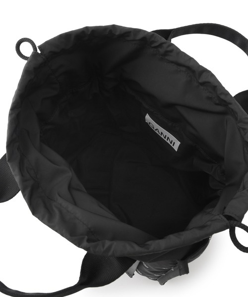 GANNI(ガニー)の「【GANNI for ADAM ET ROPE'】Re-Tech Logo Print Small Tote(トートバッグ・レディース・ブラック・FREE)」の20枚目の写真