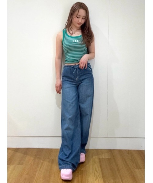 GAP（ギャップ）の「ミッドライズ ウルトラソフト イージーウエスト バギーデニム（デニムパンツ・レディース・インディゴブルー・S/XXS/L/M/XS）」の11枚目の写真