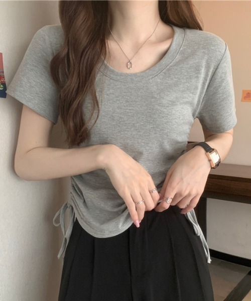 roomy(ルーミー)の「サイドドロストリングTシャツ(Tシャツ/カットソー・レディース・グレー/オフホワイト/ブラック・FREE)」の10枚目の写真