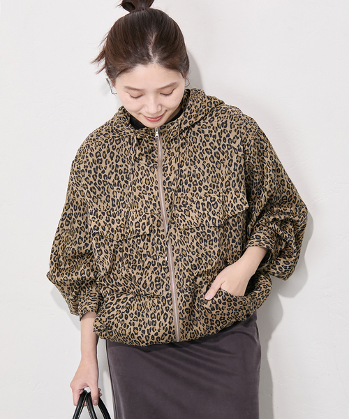 JOURNAL STANDARD（ジャーナルスタンダード）の「ドレープライトパーカー（その他アウター・レディース・ベージュ/ホワイト・FREE）」の2枚目の写真