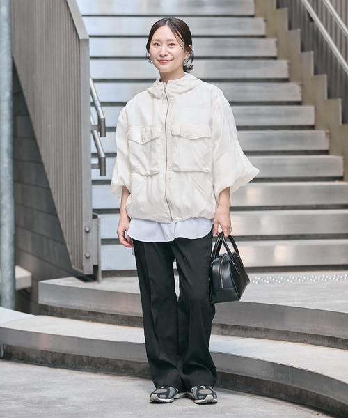 JOURNAL STANDARD（ジャーナルスタンダード）の「ドレープライトパーカー（その他アウター・レディース・ベージュ/ホワイト・FREE）」の3枚目の写真