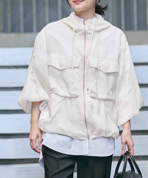 JOURNAL STANDARD（ジャーナルスタンダード）の「ドレープライトパーカー（その他アウター・レディース・ベージュ/ホワイト・FREE）」の11枚目の写真