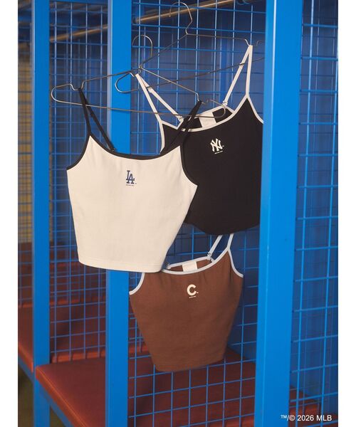 NEW ERA（ニューエラ）の「【MLB × New Era × MURUA】ロゴキャミソール（キャミソール・レディース・ホワイト・2）」の2枚目の写真