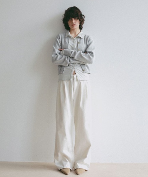 ETRE TOKYO（エトレトウキョウ）の「デニムタックワイドパンツ（デニムパンツ・レディース・オフホワイト/ブルー・S/M）」の11枚目の写真