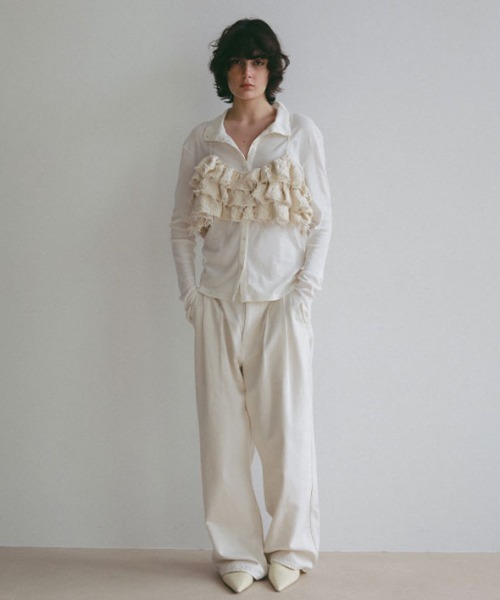 ETRE TOKYO（エトレトウキョウ）の「デニムタックワイドパンツ（デニムパンツ・レディース・オフホワイト/ブルー・S/M）」の19枚目の写真