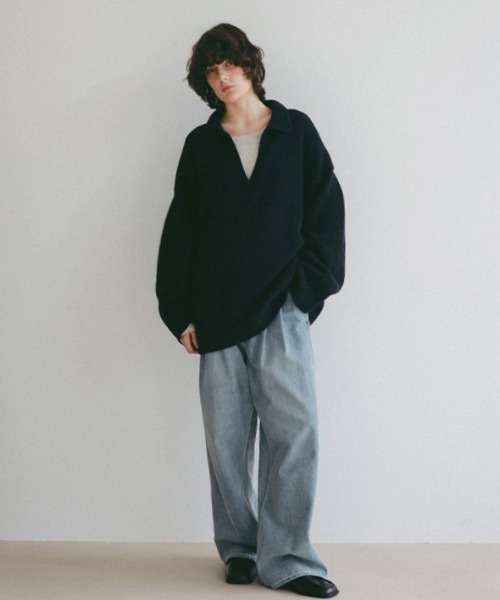 ETRE TOKYO（エトレトウキョウ）の「デニムタックワイドパンツ（デニムパンツ・レディース・オフホワイト/ブルー・S/M）」の9枚目の写真