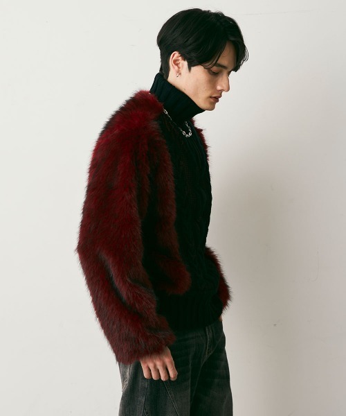 Shoowtime(ショウタイム)の「Fur Design Heavy Knit Sweater / ファーデザインヘビーニットセーター(ニット/セーター・メンズ・レッド系/ブラック系・MEDIUM/LARGE/X-LARGE)」の6枚目の写真