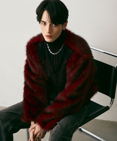 Shoowtime(ショウタイム)の「Fur Design Heavy Knit Sweater / ファーデザインヘビーニットセーター(ニット/セーター・メンズ・レッド系/ブラック系・MEDIUM/LARGE/X-LARGE)」の11枚目の写真