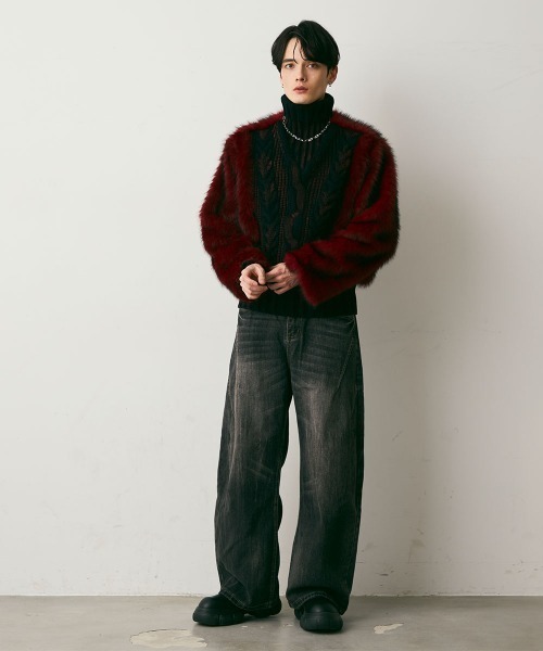 Shoowtime(ショウタイム)の「Fur Design Heavy Knit Sweater / ファーデザインヘビーニットセーター(ニット/セーター・メンズ・レッド系/ブラック系・MEDIUM/LARGE/X-LARGE)」の18枚目の写真