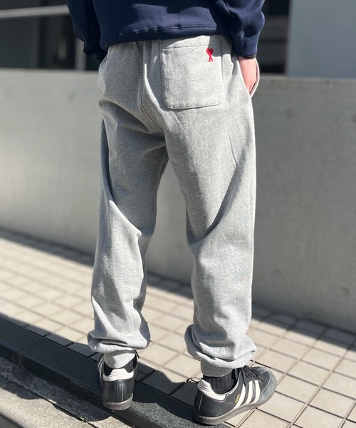 新品 AMI Paris アミ ブランドロゴ スウェットパンツ バニラ XXL セール】【AMI PARIS】アミ パリス アミパリ スモールA ハート