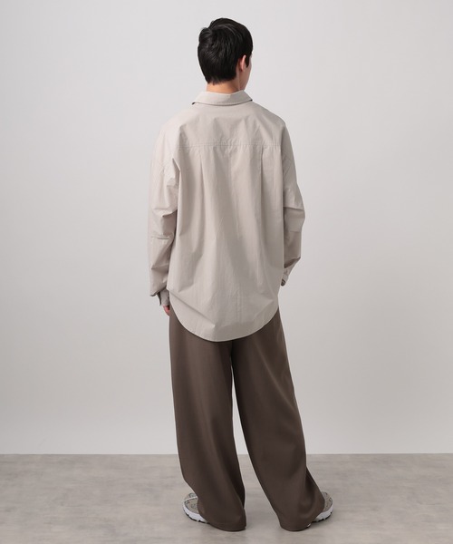 BAYFLOW(ベイフロー)の「【WEB限定】ベーシックルーズカラーシャツ / オーバーサイズ / レギュラーシャツ(シャツ/ブラウス・メンズ・チャコールグレー/ブルー/グレイッシュベージュ/ホワイト/ストライプ・SMALL/MEDIUM/LARGE)」の9枚目の写真