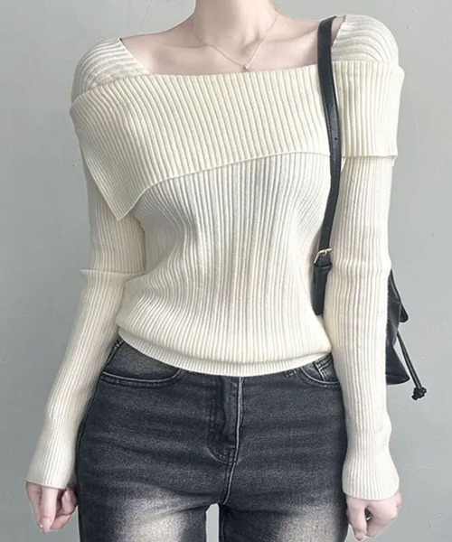 Emilie(エミリー)の「スクエアネック オフショル風 リブニットプルオーバー(Tシャツ/カットソー・レディース・ベージュ/クリーム/ブラック/グレー・FREE)」の17枚目の写真