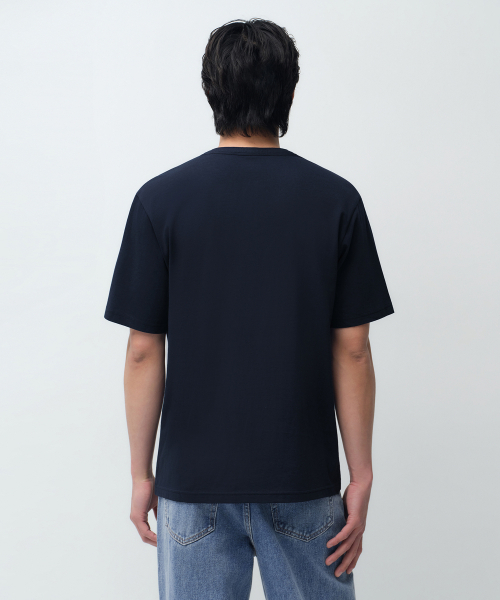 MUSINSA STANDARD（ムシンサスタンダード）の「ヘンリーネックTシャツ [ネイビー]（Tシャツ/カットソー・メンズ・その他・SMALL/MEDIUM/LARGE/X-LARGE/2XL/3XL）」の3枚目の写真