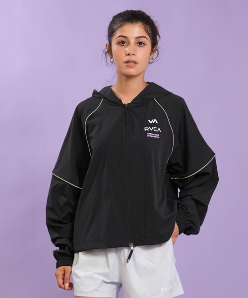 RVCA(ルーカ)の「RVCA/ルーカ ナイロン ジャケット パイピング スポーティー セットアップ対応 UTILITY SPORT JACKET BG043751 UT(パーカー・レディース・ブラック/ライトブルー/ホワイト・S/M)」の2枚目の写真