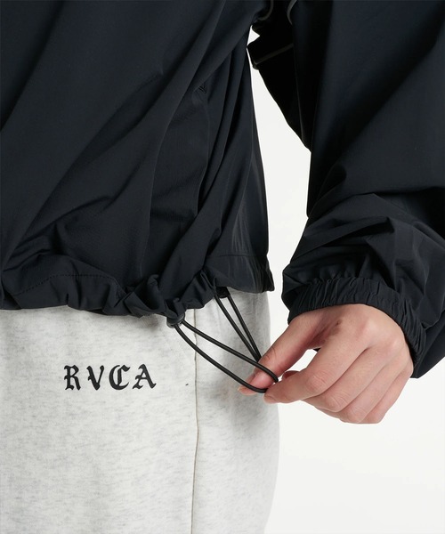 RVCA(ルーカ)の「RVCA/ルーカ ナイロン ジャケット パイピング スポーティー セットアップ対応 UTILITY SPORT JACKET BG043751 UT(パーカー・レディース・ブラック/ライトブルー/ホワイト・S/M)」の19枚目の写真