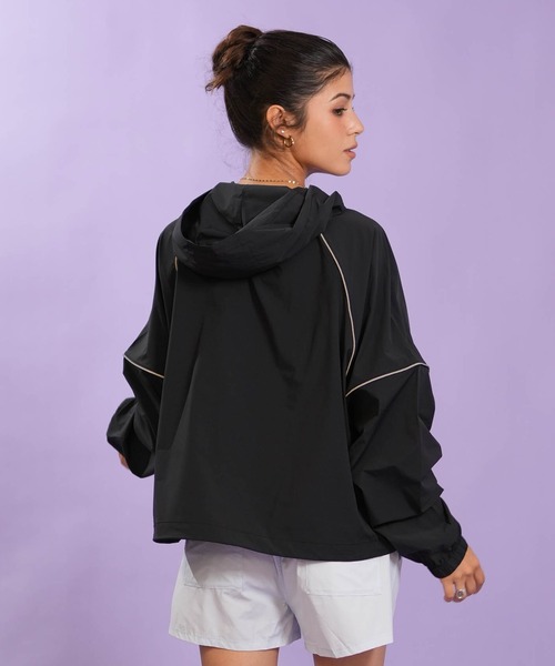 RVCA(ルーカ)の「RVCA/ルーカ ナイロン ジャケット パイピング スポーティー セットアップ対応 UTILITY SPORT JACKET BG043751 UT(パーカー・レディース・ブラック/ライトブルー/ホワイト・S/M)」の12枚目の写真