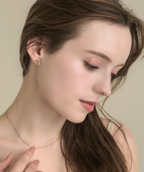 muku(ムク)の「PIERCE/HEART BREZEL(ピアス(両耳用)・レディース・シルバー/ゴールド・FREE)」の17枚目の写真