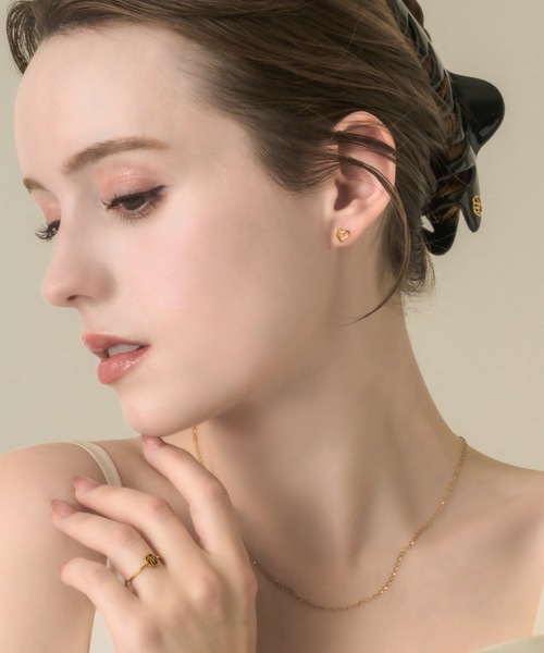 muku(ムク)の「PIERCE/HEART BREZEL(ピアス(両耳用)・レディース・シルバー/ゴールド・FREE)」の14枚目の写真