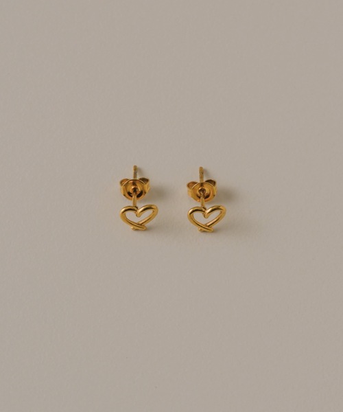 muku(ムク)の「PIERCE/HEART BREZEL(ピアス(両耳用)・レディース・シルバー/ゴールド・FREE)」の22枚目の写真