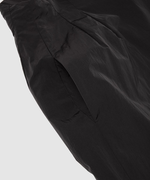 YOHEI OHNO（ヨウヘイオオノ）の「Twisted Slit Skirt（スカート・レディース・グレー・38/36）」の6枚目の写真