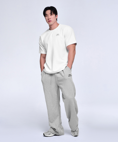 BORN TO WIN（ボーントゥウィン）の「[2 PACK] ESSENTIAL PACK REGULAR FIT T-SHIRTS [BLACK WHITE]（Tシャツ/カットソー・メンズ・その他・1/2/3/4）」の5枚目の写真