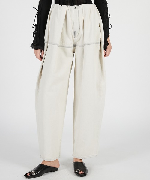 PRANK PROJECT（プランクプロジェクト）の「【2026Summer Pre-Order】ペグトップデニムパンツ / Peg-Top Denim Pants（デニムパンツ・レディース・ホワイト/ピンク/ブルー・36/38）」の2枚目の写真