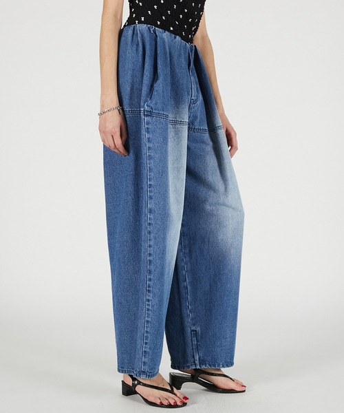 PRANK PROJECT（プランクプロジェクト）の「【2026Summer Pre-Order】ペグトップデニムパンツ / Peg-Top Denim Pants（デニムパンツ・レディース・ホワイト/ピンク/ブルー・36/38）」の14枚目の写真